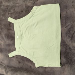 LA hearts cropped tank size medium in green